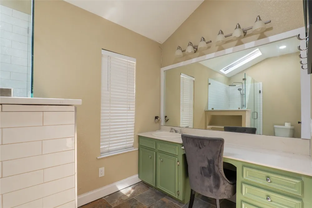 207 Southridge Road Edgewood, TX 75117