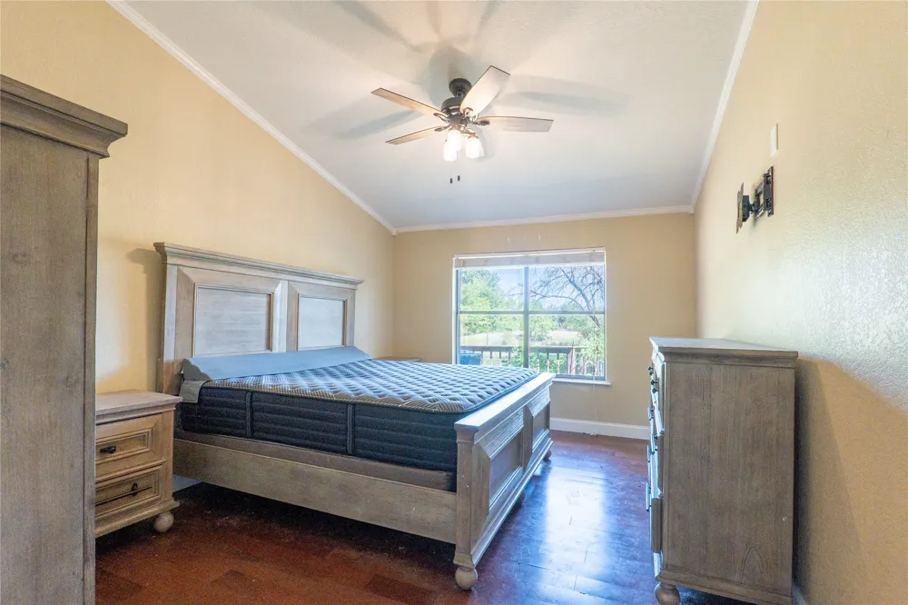207 Southridge Road Edgewood, TX 75117