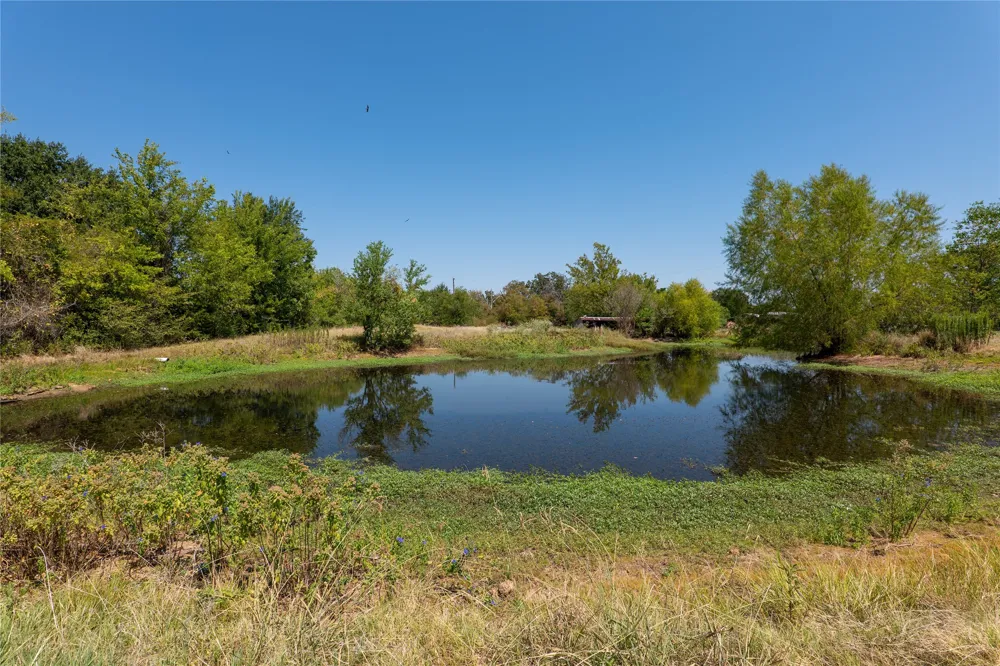 207 Southridge Road Edgewood, TX 75117