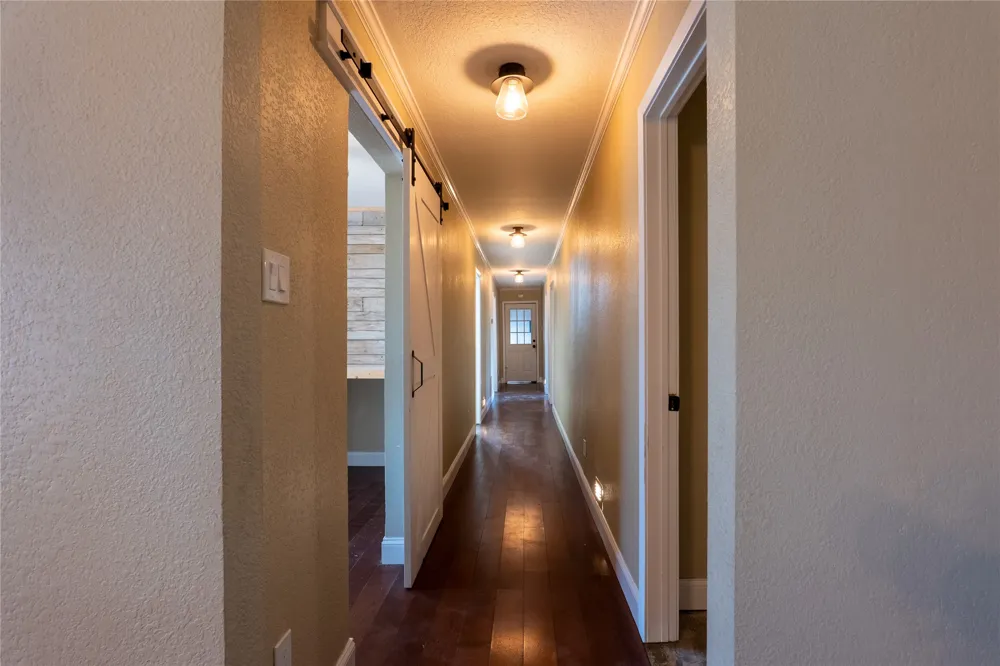 207 Southridge Road Edgewood, TX 75117