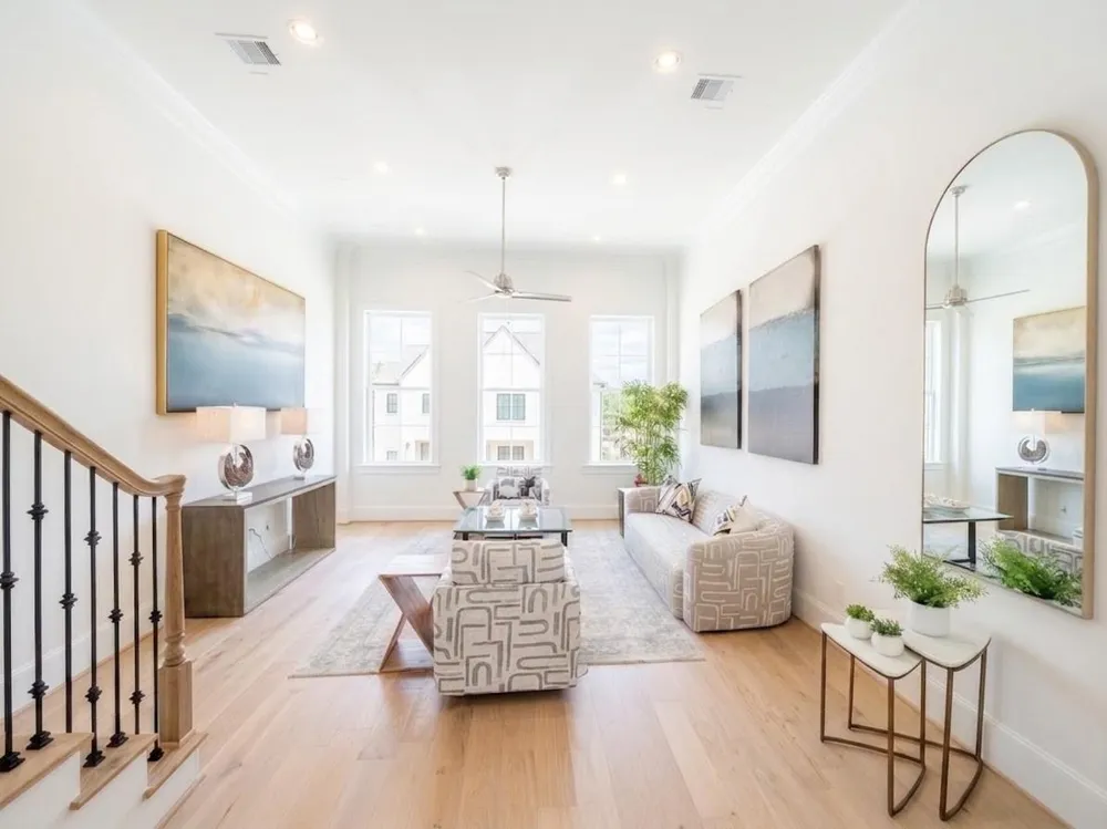 5921 Cottage Grove Lake Drive Houston, TX 77007