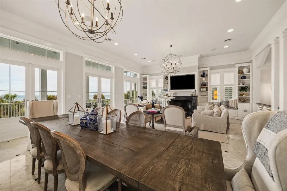 2601 E Seaside Drive Galveston, TX 77550