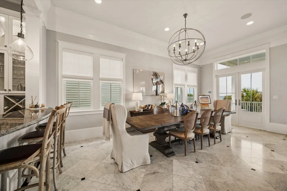 2601 E Seaside Drive Galveston, TX 77550