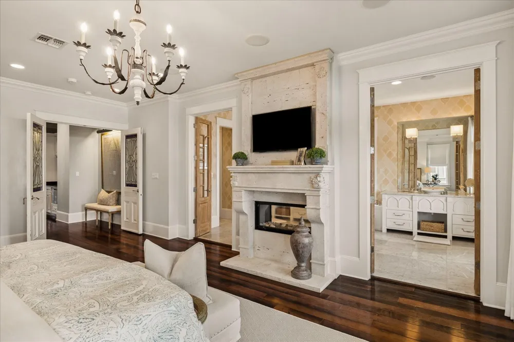 2601 E Seaside Drive Galveston, TX 77550
