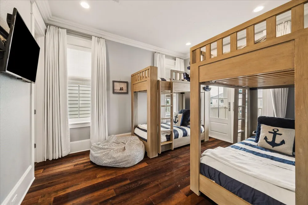 2601 E Seaside Drive Galveston, TX 77550