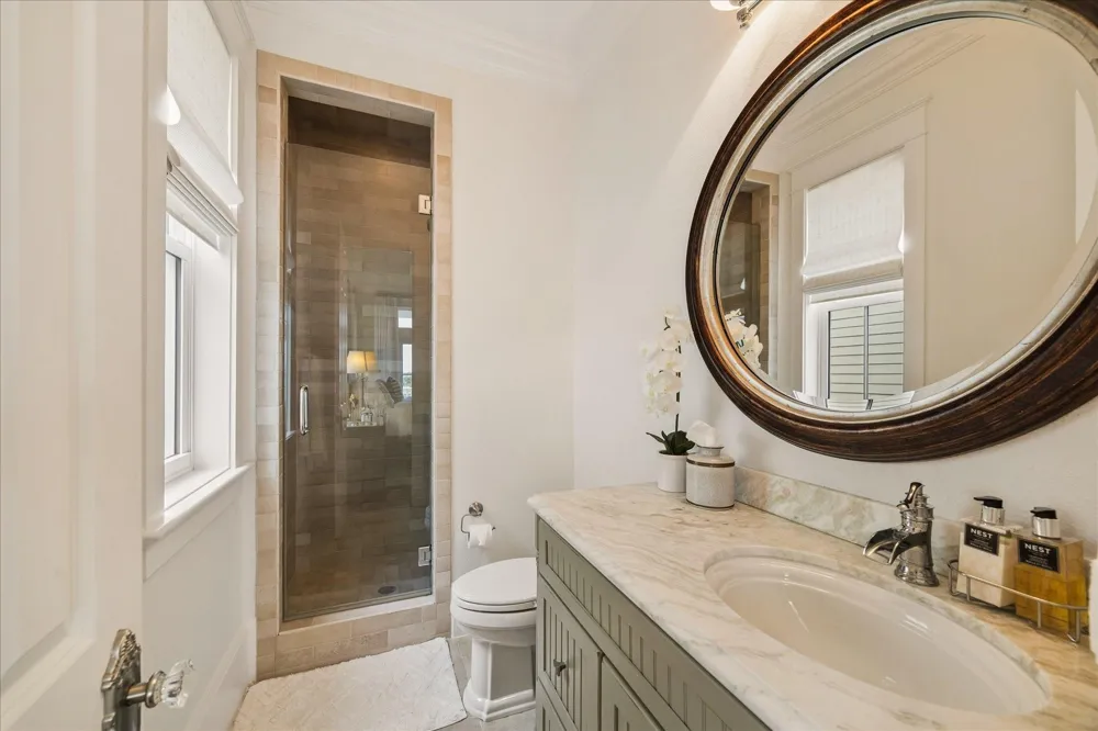 2601 E Seaside Drive Galveston, TX 77550