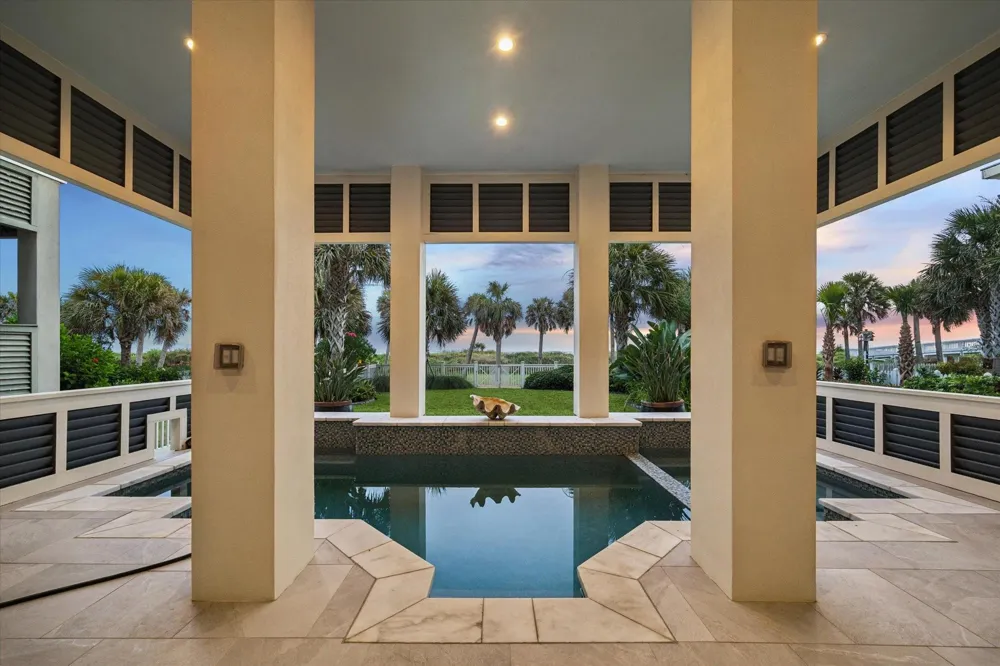 2601 E Seaside Drive Galveston, TX 77550