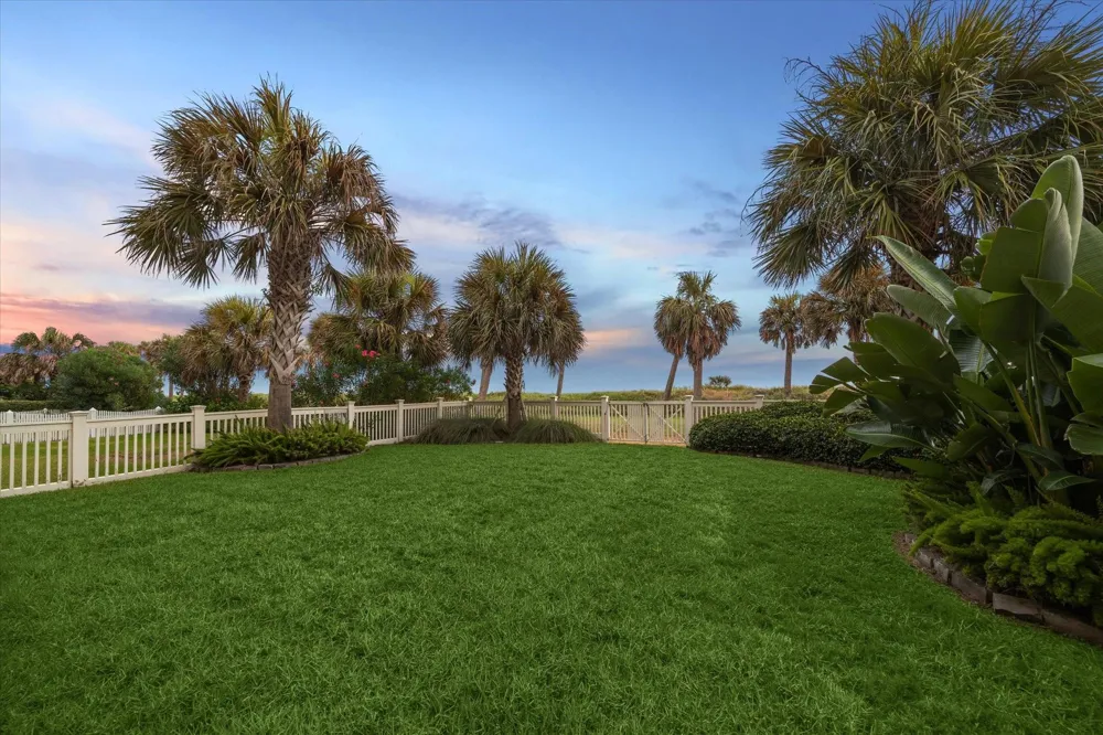 2601 E Seaside Drive Galveston, TX 77550