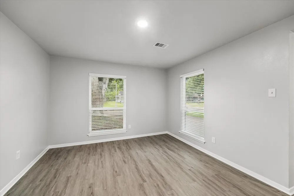 4114 Hill Oak Drive Houston, TX 77092