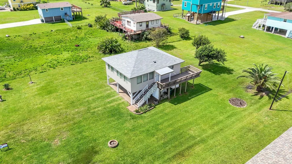 4018 3rd Street Galveston, TX 77554