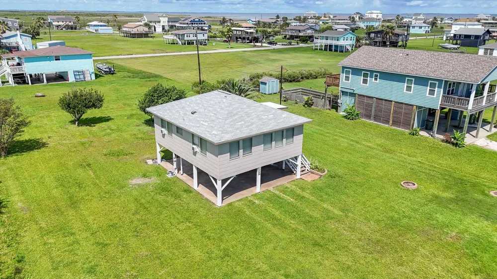 4018 3rd Street Galveston, TX 77554