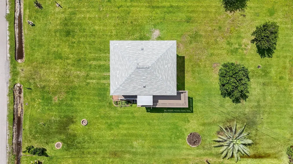 4018 3rd Street Galveston, TX 77554
