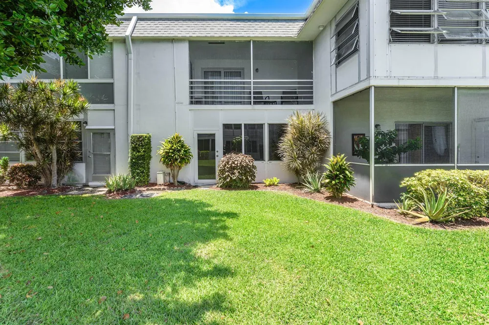 3120 Lake Osborne Drive 