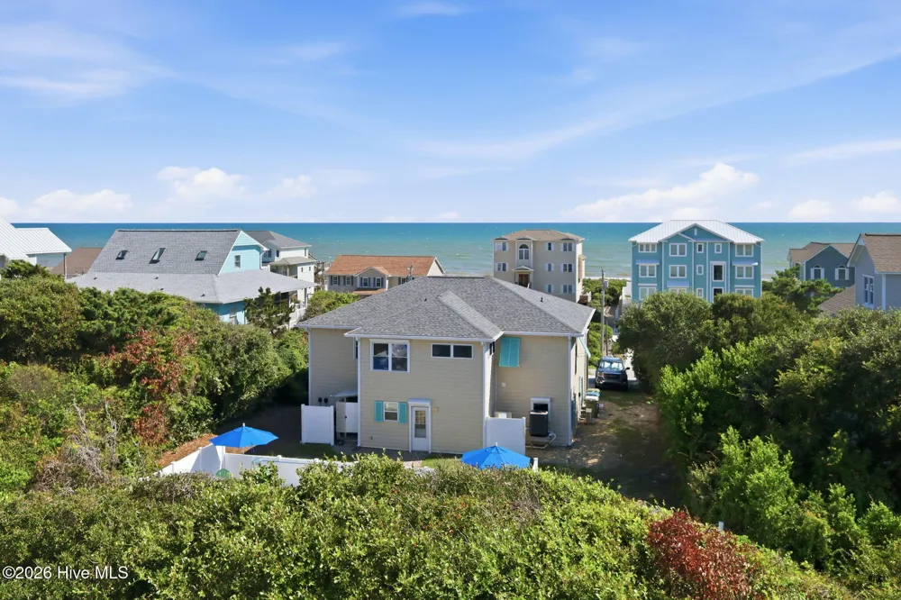 102 Alex Court Emerald Isle, NC 28594