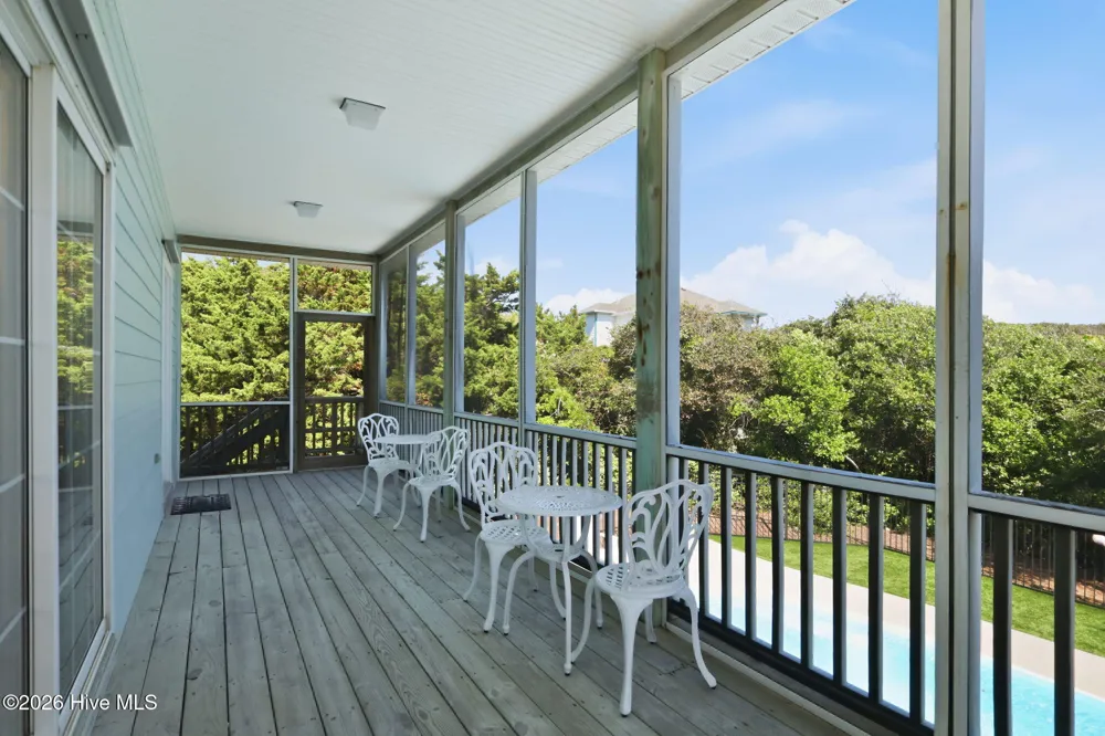 102 Alex Court Emerald Isle, NC 28594