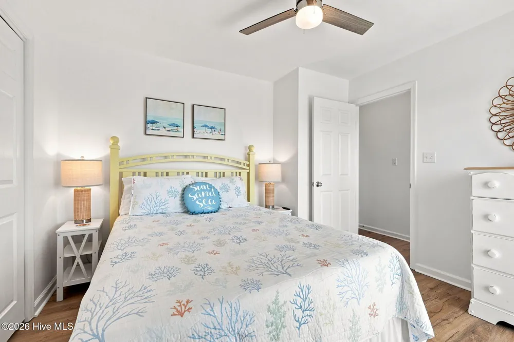 102 Alex Court Emerald Isle, NC 28594