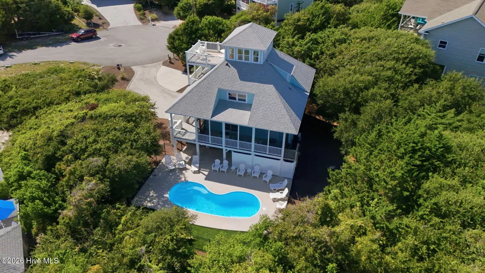 102 Alex Court Emerald Isle, NC 28594