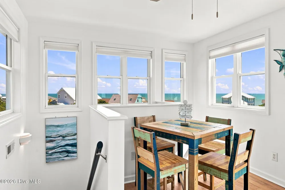 102 Alex Court Emerald Isle, NC 28594