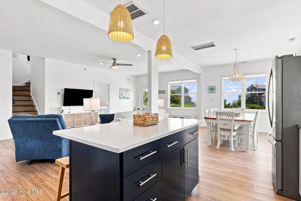 102 Alex Court Emerald Isle, NC 28594