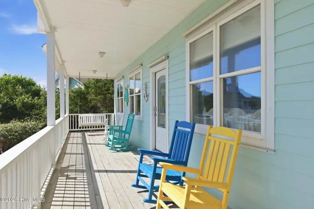 102 Alex Court Emerald Isle, NC 28594