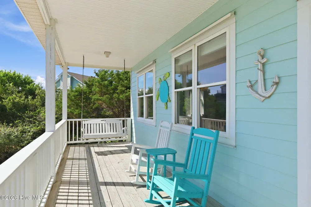 102 Alex Court Emerald Isle, NC 28594