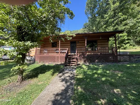 1204 Piney Mountain Road