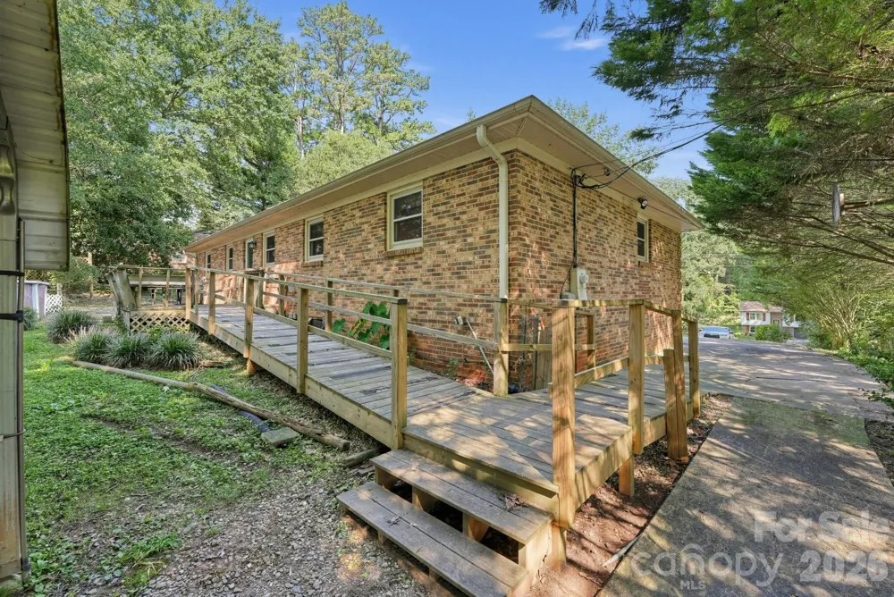 204 Redding Road Stanley, NC 28164