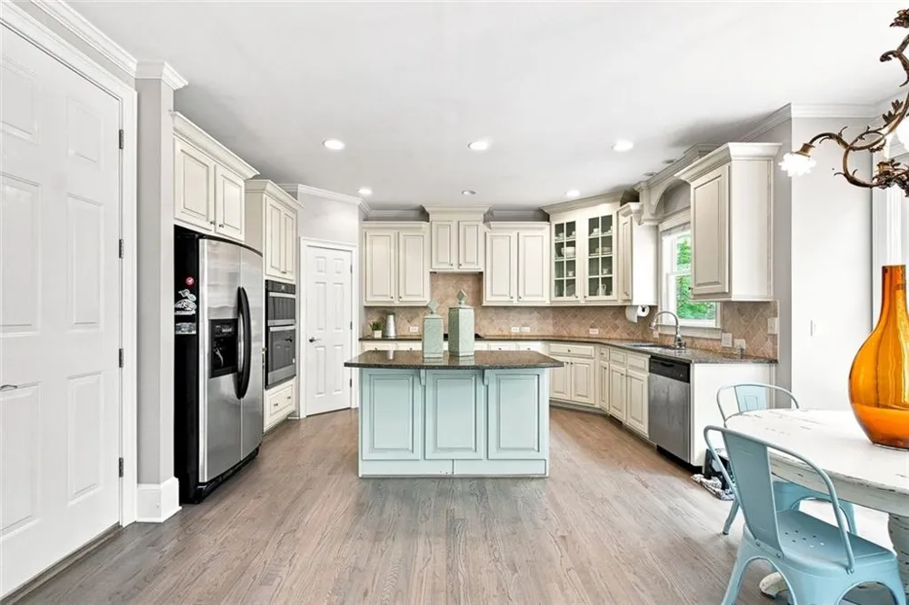 1843 Royal Troon Court Duluth, GA 30097