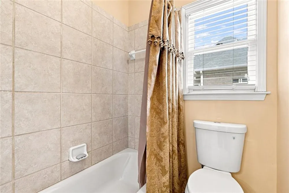1843 Royal Troon Court Duluth, GA 30097