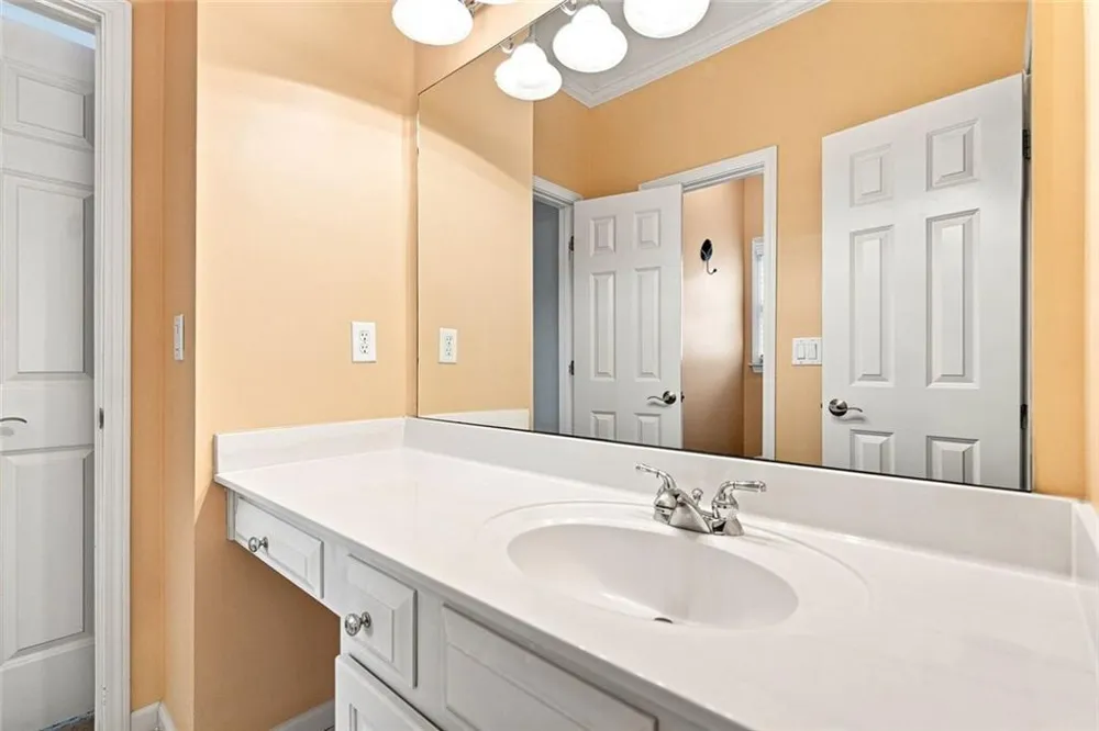 1843 Royal Troon Court Duluth, GA 30097