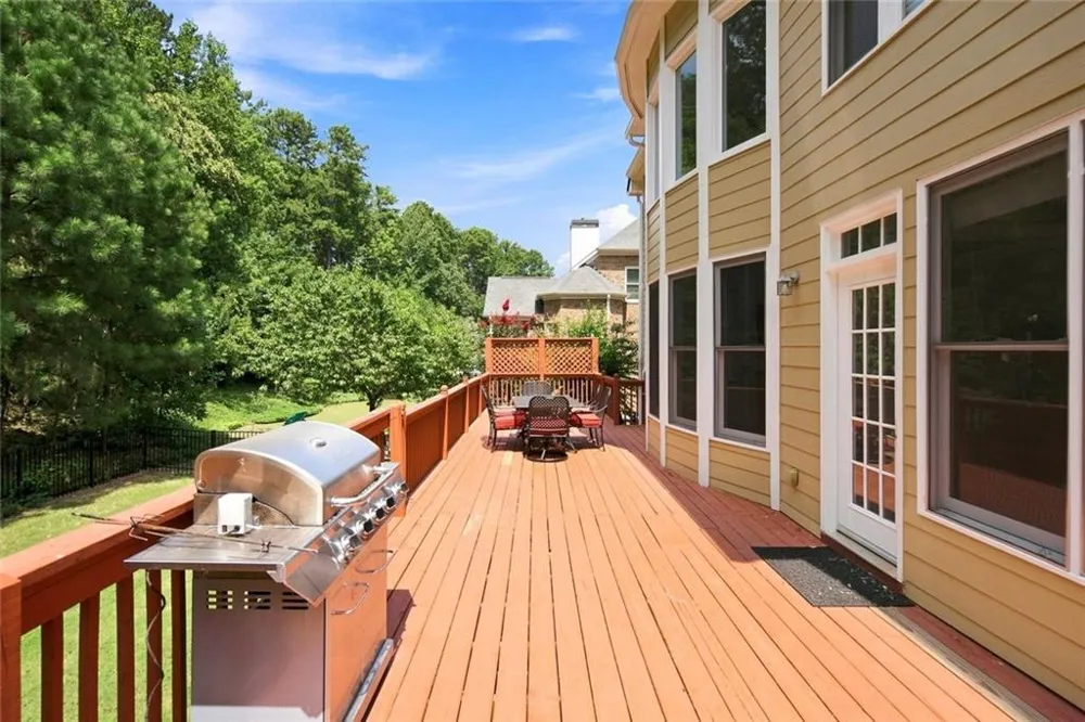 1843 Royal Troon Court Duluth, GA 30097