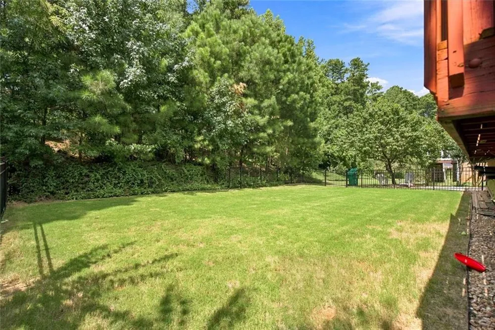 1843 Royal Troon Court Duluth, GA 30097