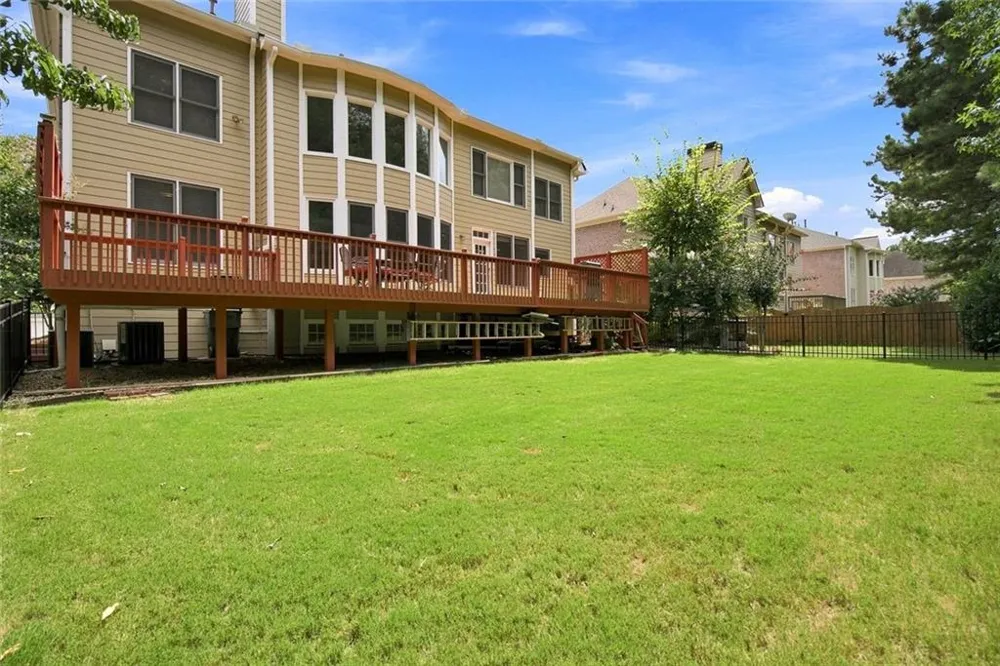 1843 Royal Troon Court Duluth, GA 30097