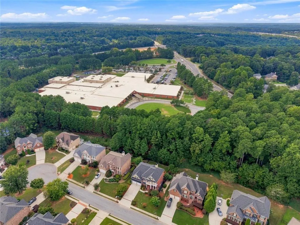 1843 Royal Troon Court Duluth, GA 30097