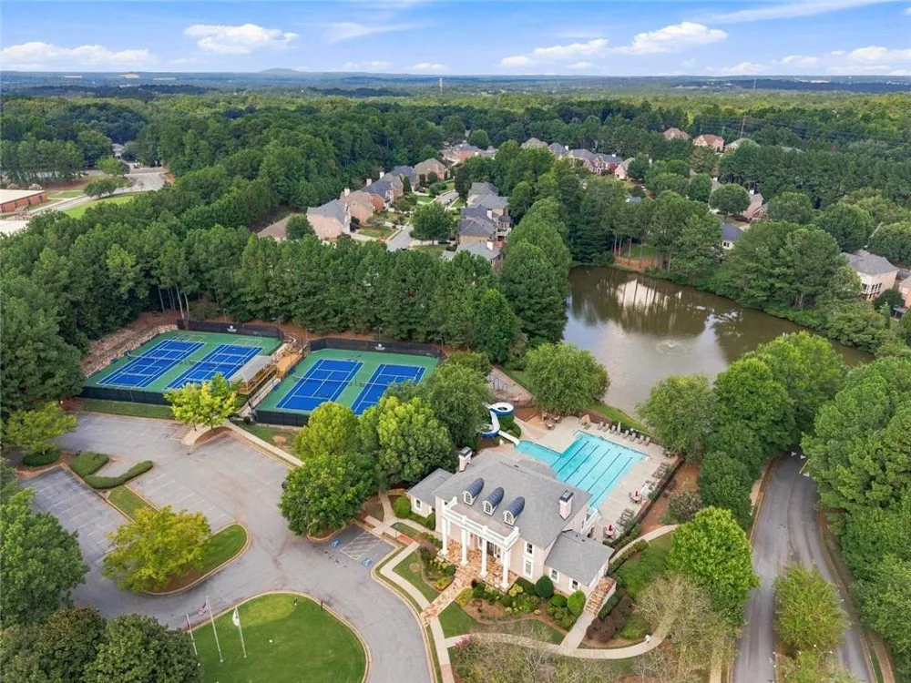 1843 Royal Troon Court Duluth, GA 30097