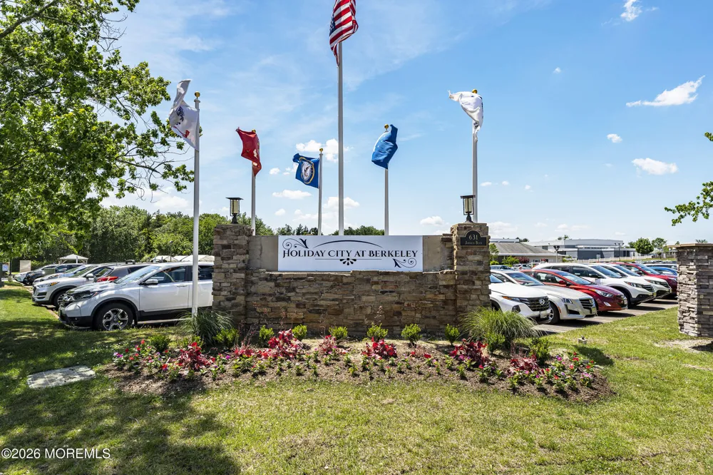 103 Guadeloupe Drive Toms River, NJ 08757