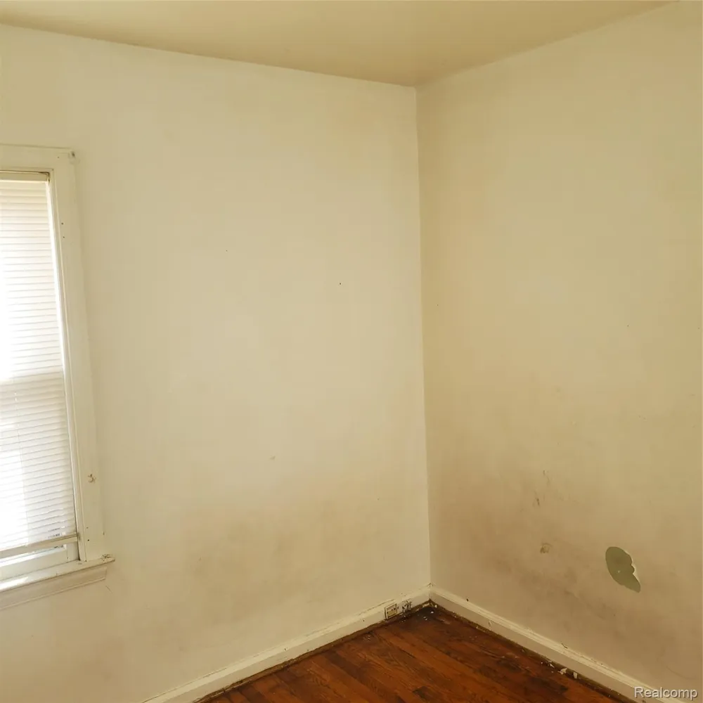 18231 PEMBROKE AVENUE Detroit City, MI 48219