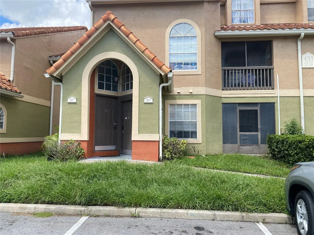 433 FOUNTAINHEAD CIRCLE #287 Kissimmee, FL 34741