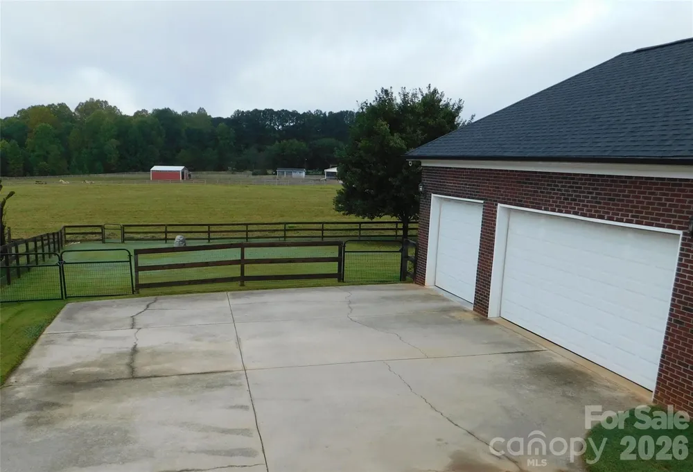 2502 Burton Estates Lane Lincolnton, NC 28092