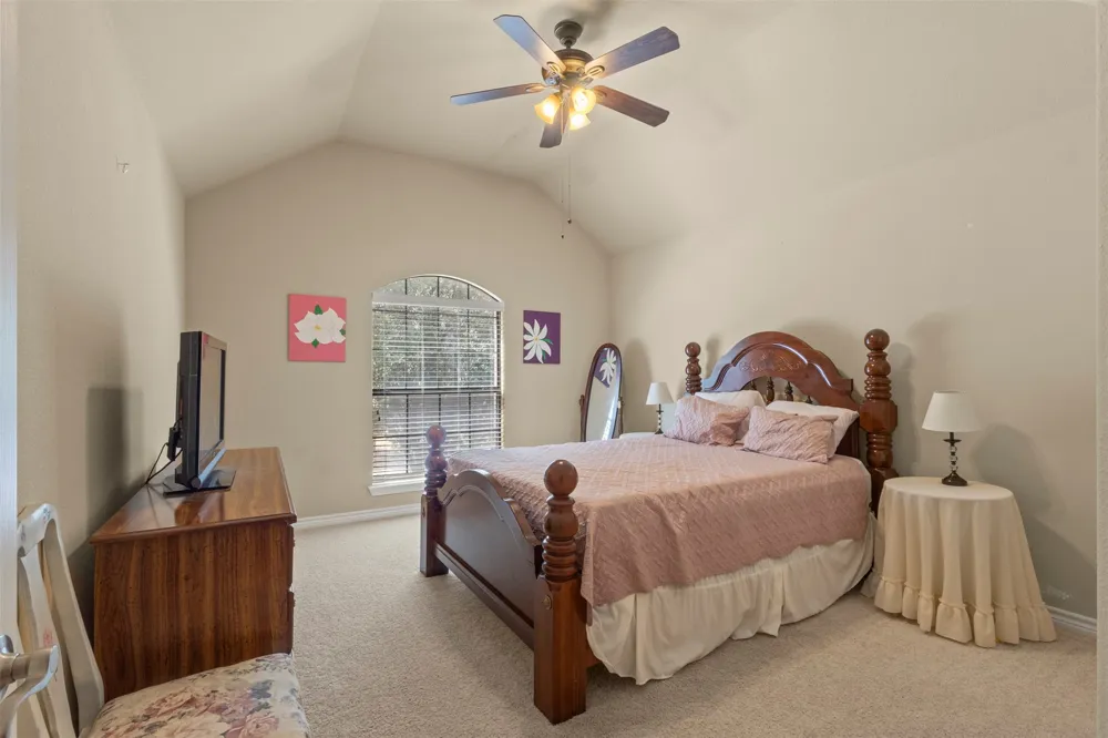 7256 Rueda Grand Prairie, TX 75054