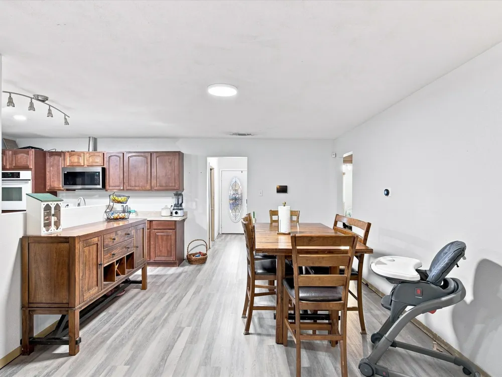 100 NW Jill Ann Drive Burleson, TX 76028