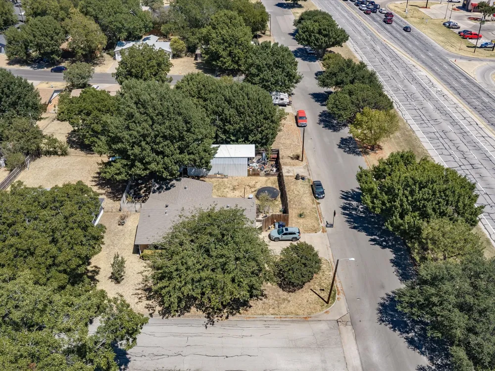 100 NW Jill Ann Drive Burleson, TX 76028