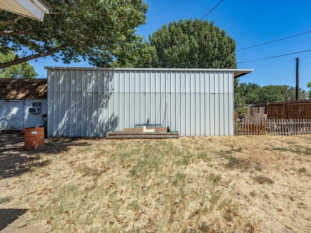100 NW Jill Ann Drive Burleson, TX 76028