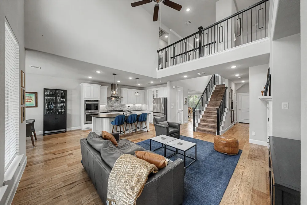8229 Plumbago Way Dallas, TX 75252