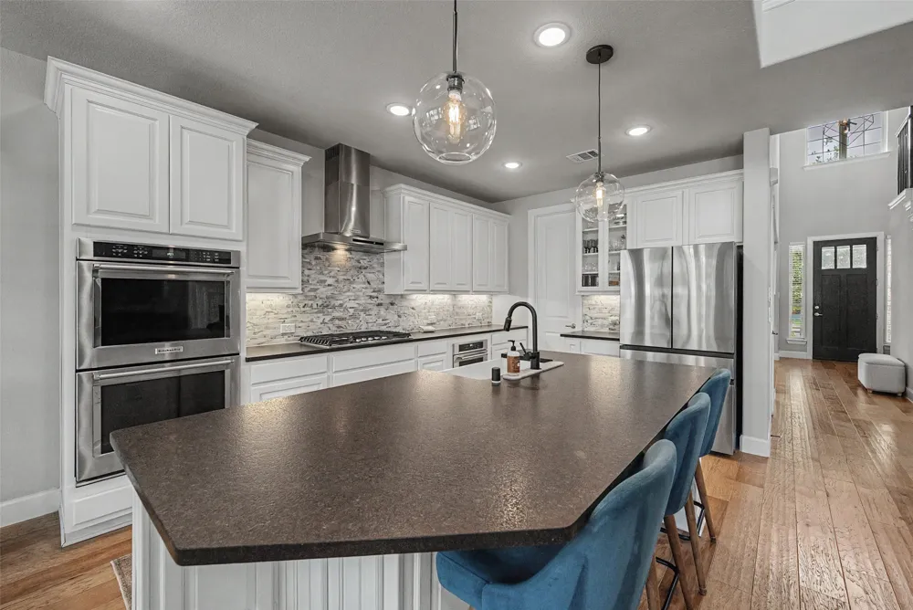 8229 Plumbago Way Dallas, TX 75252