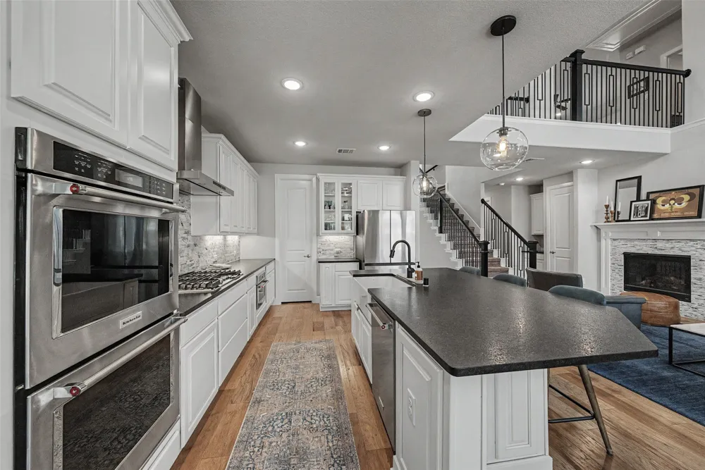 8229 Plumbago Way Dallas, TX 75252