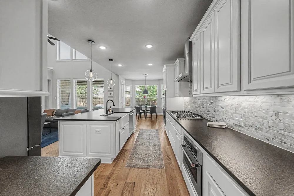 8229 Plumbago Way Dallas, TX 75252