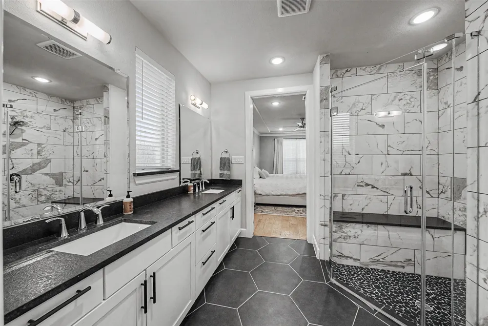 8229 Plumbago Way Dallas, TX 75252