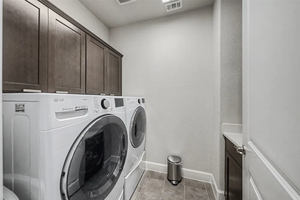 8229 Plumbago Way Dallas, TX 75252