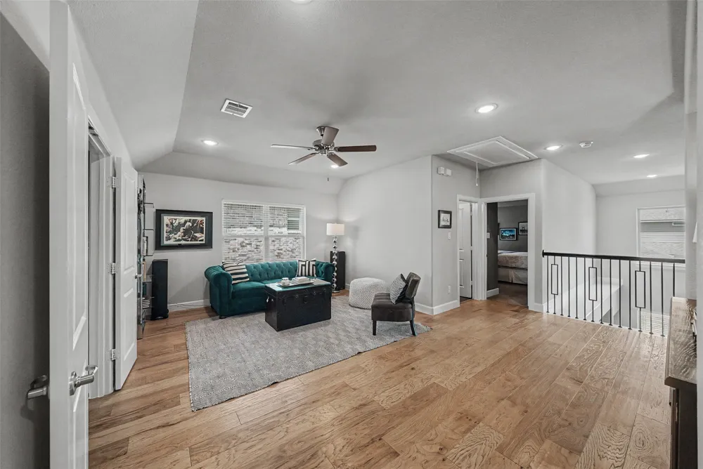 8229 Plumbago Way Dallas, TX 75252